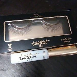 TARTE eye lashes and adhesive